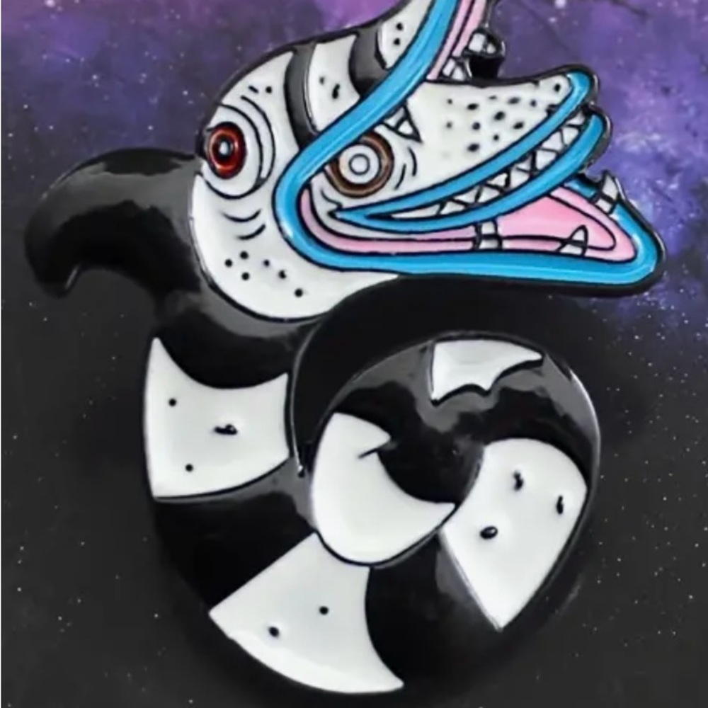Beetlejuice pin! - Picture 5 of 7